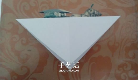 最简单元宝的叠法图解 怎么折纸元宝的方法(图2)