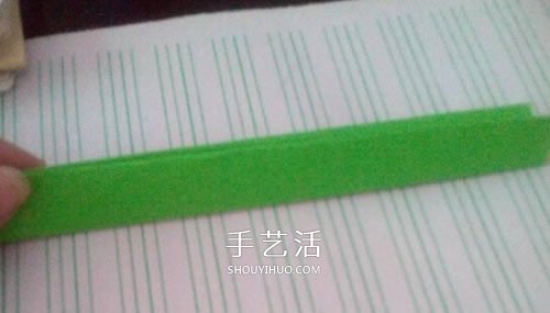 纸戒指的折法图解教程 折纸戒指简单又可爱(图3)