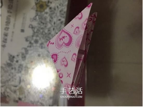 纸陀螺怎么折叠图解 会转的折纸陀螺折法(图2)