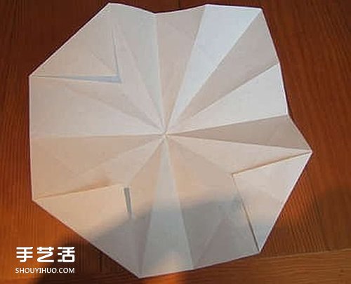 立体圣诞树怎么折图解 儿童圣诞树折纸教程(图5)