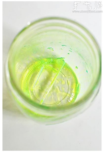荧光棒手工DIY梦幻夜光罐的教程(图3)