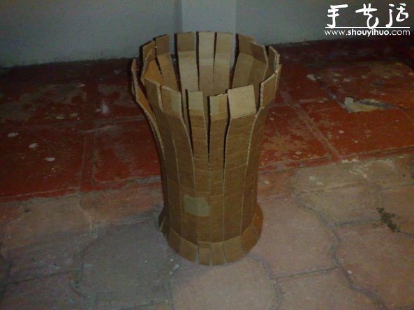 废旧纸箱手工DIY制作cosplay帽子(图4)