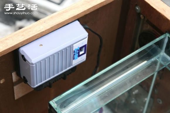 旧电视手工DIY改造怀旧鱼缸水族箱图解教程(图10) 旧电视手工DIY改造怀旧鱼缸水族箱图解教程(图10)