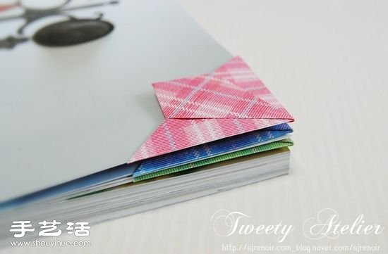 三角形书签折纸方法 折三角形书签图解教程(图11)