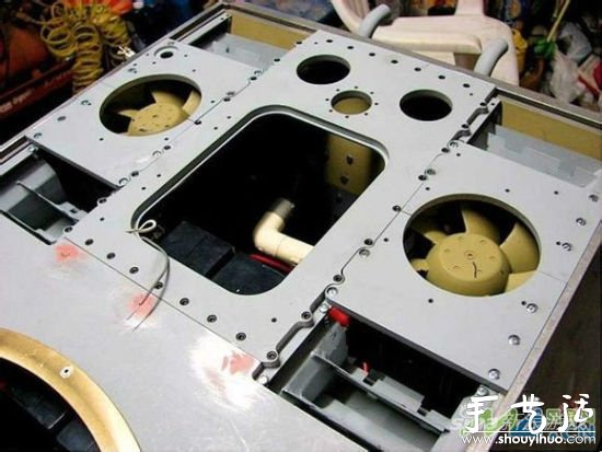 神级技术宅手工制作 超逼真二战坦克模型(图1)