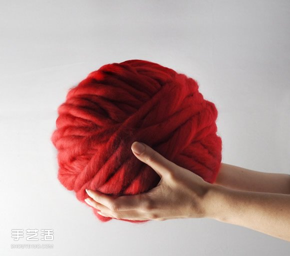 超厚羊毛线织出的针织品 格外的具有温暖感(图4)