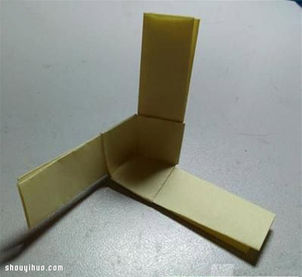 折纸竹蜻蜓的折法 手工折纸竹蜻蜓玩具图解(图4)