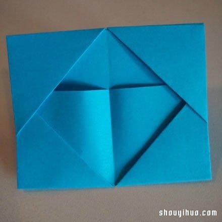 六孔笔筒的折法 折纸制作多彩笔筒图解教程(图8)