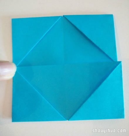 六孔笔筒的折法 折纸制作多彩笔筒图解教程(图7)