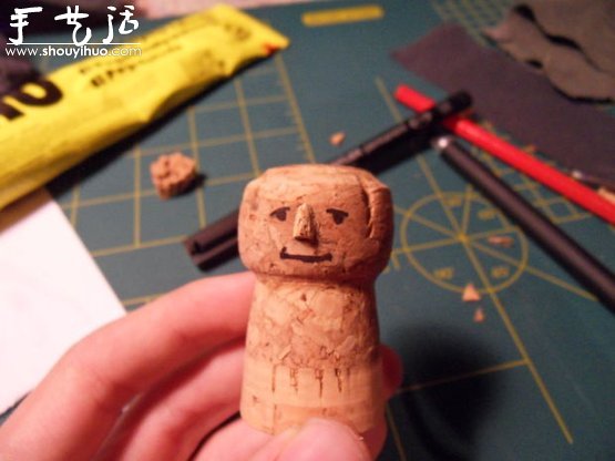 软木塞DIY制作灰袍甘道夫(图5)