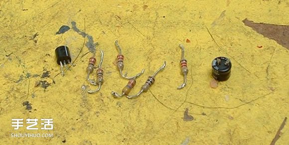 电路板电子元件变废为宝 DIY手工制作小蜘蛛(图4)