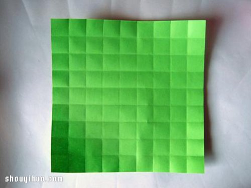 一张纸折纸立体圣诞树手工DIY制作图解教程(图3)