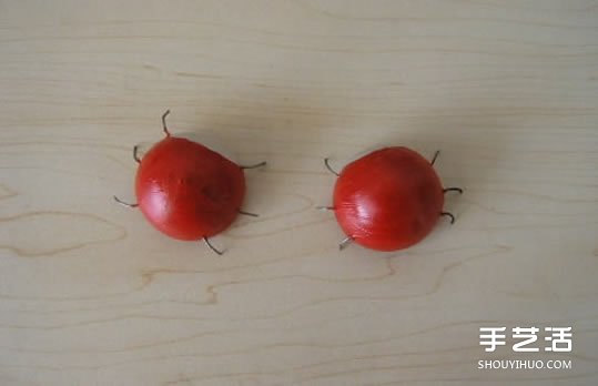 简单幼儿小手工：乒乓球制作七星瓢虫的方法(图5)