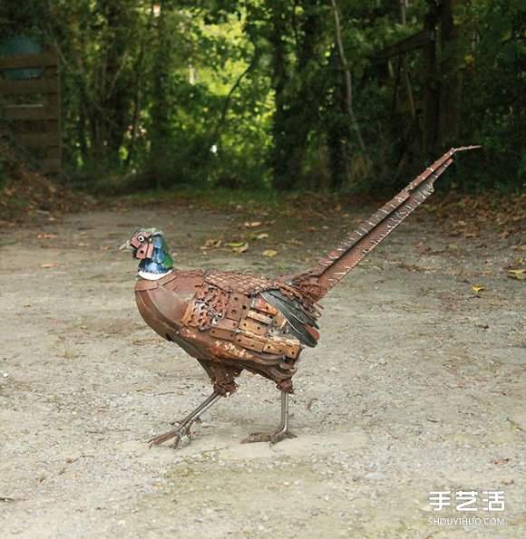 废弃金属变废为宝DIY翠鸟、蓝蝶、喜鹊等动物(图2)