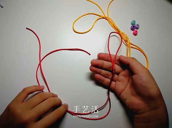 手工平结编法图解教程 怎么编平结的方法步骤(图2)