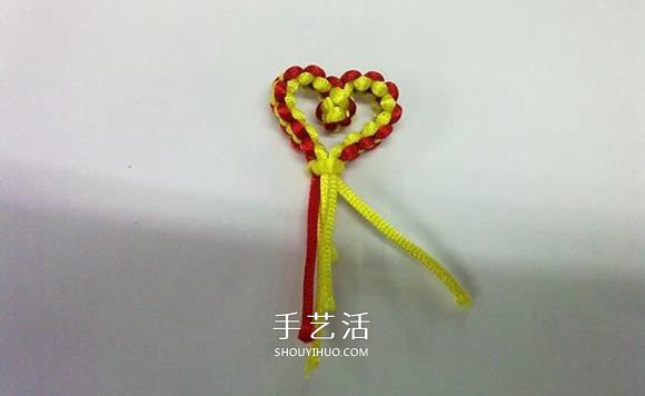 心形同心结怎么编图解 情人节爱心的编织方法(图12)
