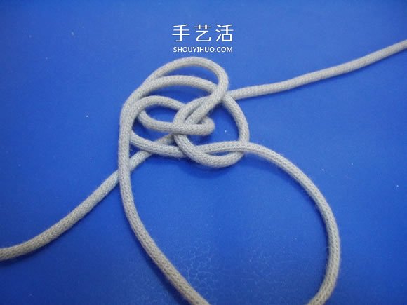 两股绳水手结的打法图解(图7)