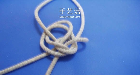 两股绳水手结的打法图解(图9)