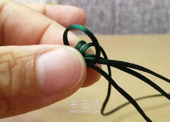 桃花结手链编法图解教程从头到尾(图9)