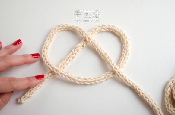 毛线绳子编织杯垫图解 就像是美丽的云朵!(图3) 毛线绳子编织杯垫图解 就像是美丽的云朵!(图3)