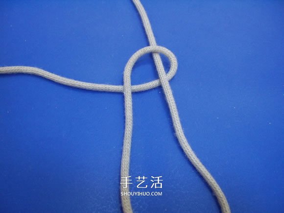 两股绳水手结的打法图解(图3)