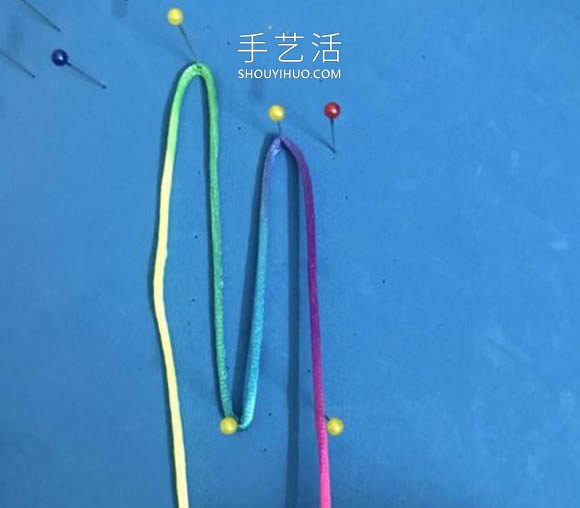 蝴蝶结的编法步骤图解教程(图1)