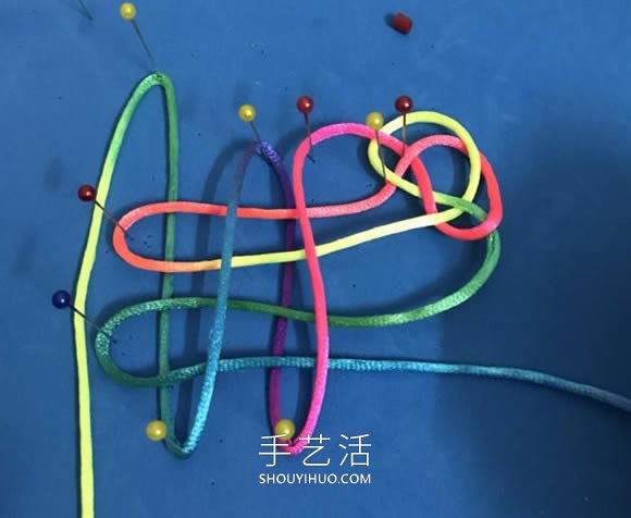 蝴蝶结的编法步骤图解教程(图6)
