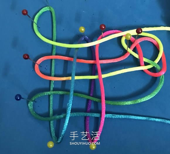 蝴蝶结的编法步骤图解教程(图7)