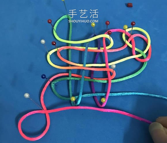 蝴蝶结的编法步骤图解教程(图10)