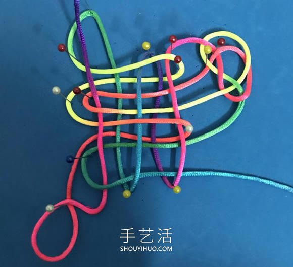 蝴蝶结的编法步骤图解教程(图12)