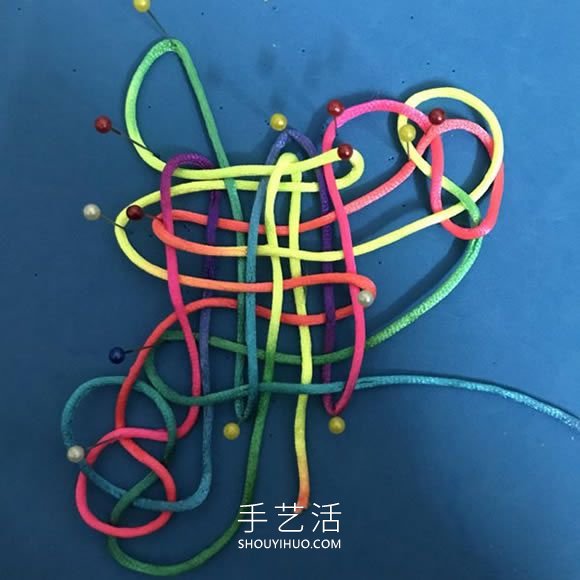 蝴蝶结的编法步骤图解教程(图15)