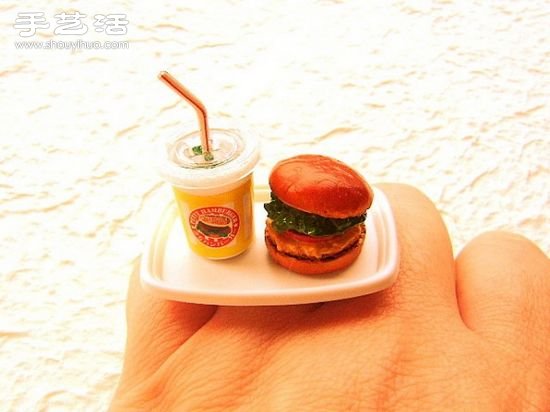 让人垂涎欲滴的食物戒指 实在太有创意了！(图6)