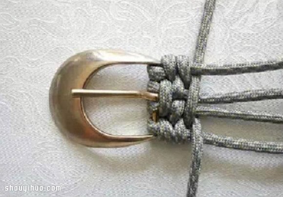 自己动手编出一根皮带的方法步骤图解教程(图6)
