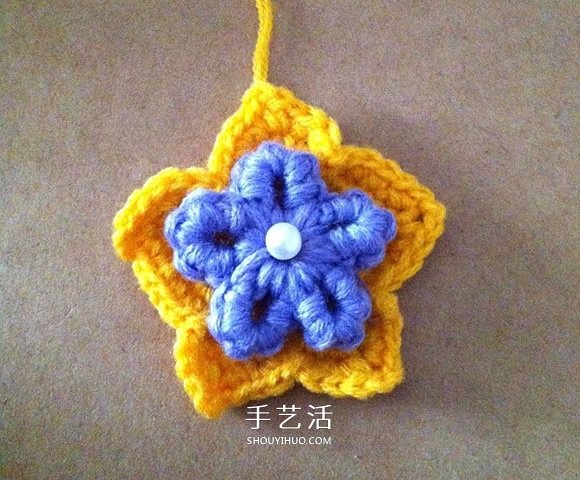 两层双色五瓣花的钩法 手工钩针编织五角星花 - 诺云双维造物网