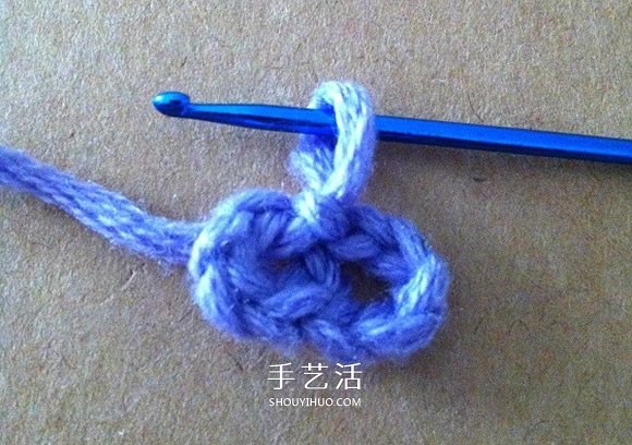 两层双色五瓣花的钩法 手工钩针编织五角星花(图4)