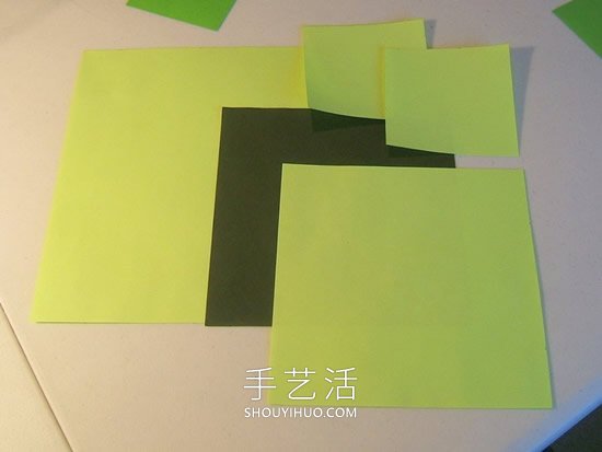 简单折纸立体圣诞树的折法详细步骤图(图2) 简单折纸立体圣诞树的折法详细步骤图(图2)