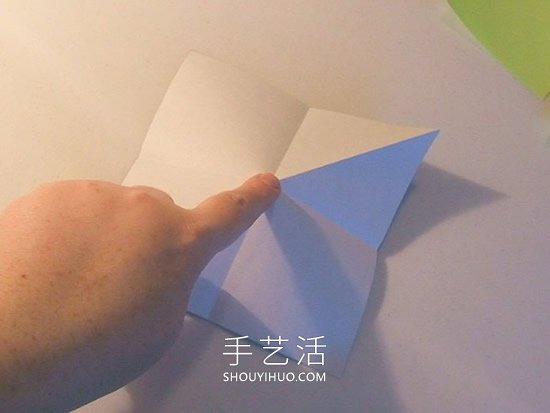 简单折纸立体圣诞树的折法详细步骤图(图6) 简单折纸立体圣诞树的折法详细步骤图(图6)