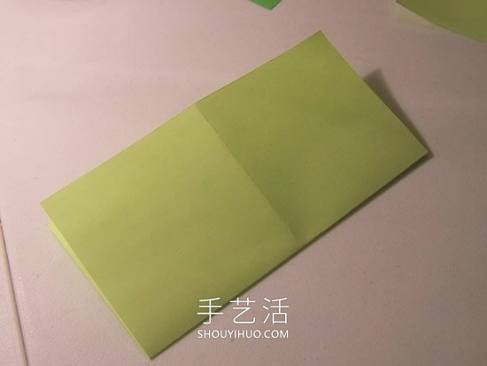 简单折纸立体圣诞树的折法详细步骤图(图17) 简单折纸立体圣诞树的折法详细步骤图(图17)