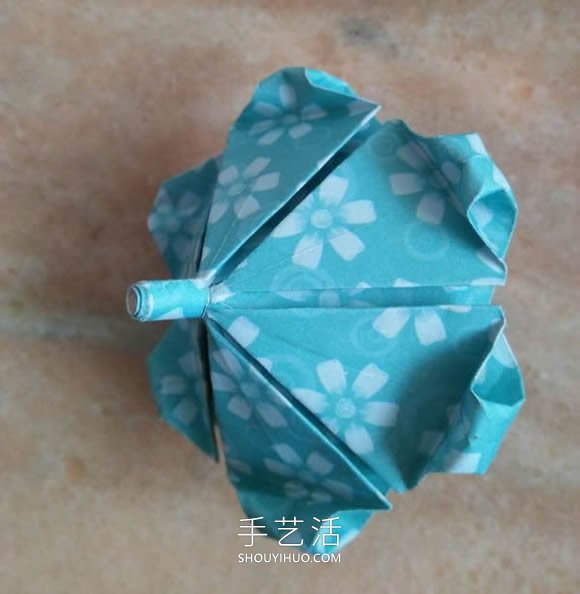 简单折纸漂亮雨伞的折法图解教程(图11) 简单折纸漂亮雨伞的折法图解教程(图11)