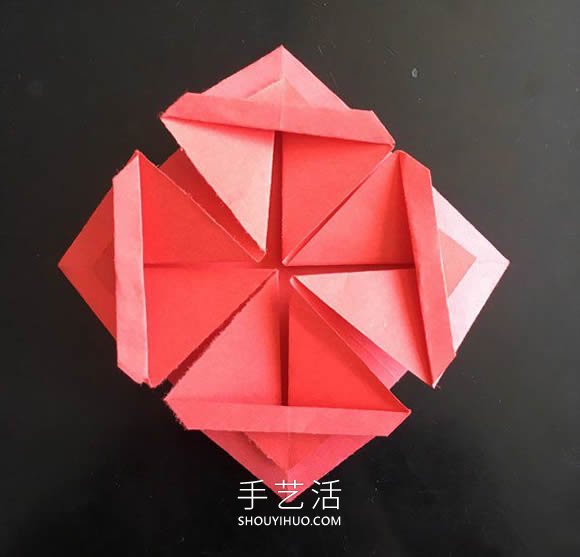 小花篮的折纸方法简单教程(图8) 小花篮的折纸方法简单教程(图8)