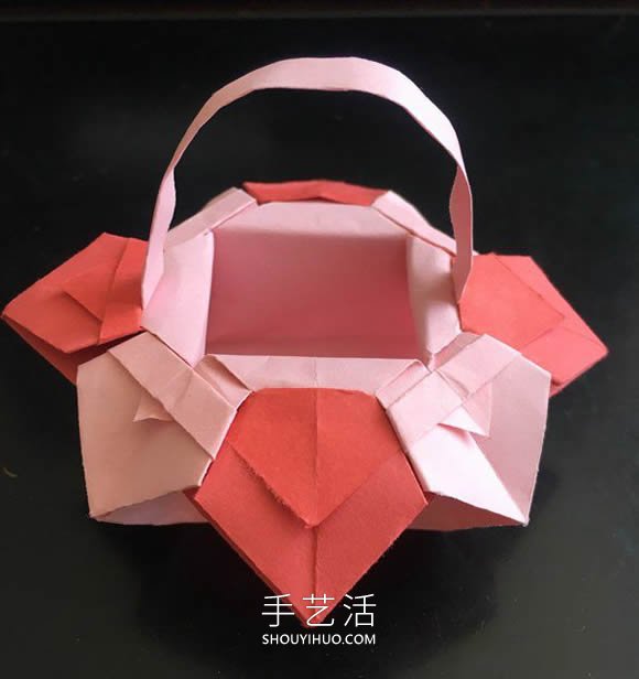小花篮的折纸方法简单教程(图16) 小花篮的折纸方法简单教程(图16)