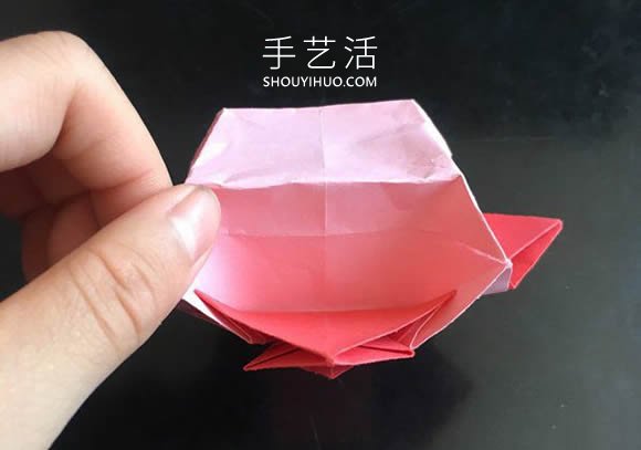 小花篮的折纸方法简单教程(图15) 小花篮的折纸方法简单教程(图15)