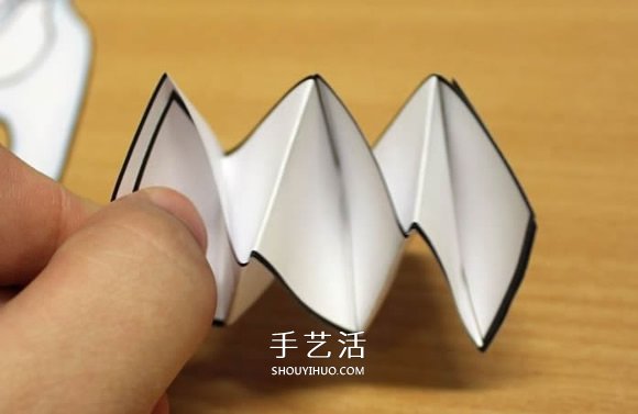 简单又好玩弹簧马的折叠方法图解教程(图9)