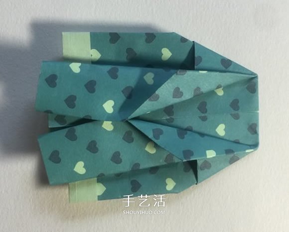 手工折纸西服的折法图解教程 简单又漂亮!(图11) 手工折纸西服的折法图解教程 简单又漂亮!(图11)