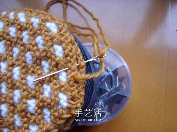保暖拖鞋的编织方法 冬天穿拖鞋的做法图解(图14) 保暖拖鞋的编织方法 冬天穿拖鞋的做法图解(图14)