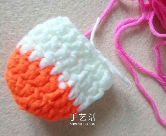 拼色婴儿袜子的编织教程 适合几个月大宝宝(图4) 拼色婴儿袜子的编织教程 适合几个月大宝宝(图4)