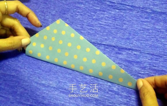一步一步折纸鲸鱼的简单图解教程(图7) 一步一步折纸鲸鱼的简单图解教程(图7)