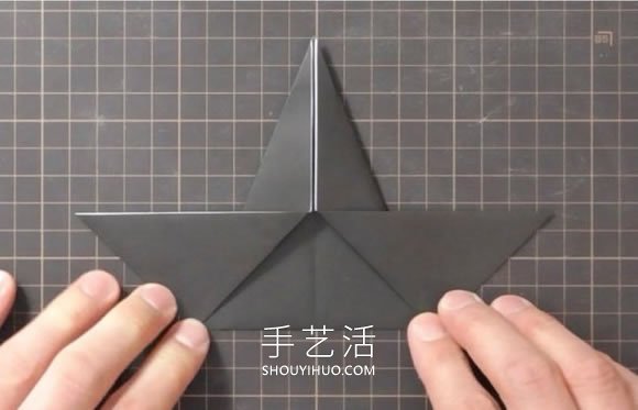 折纸嘴巴会动的乌鸦的折法视频教程(图3)
