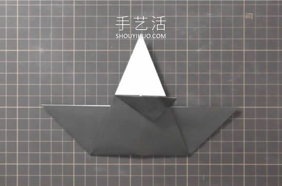 折纸嘴巴会动的乌鸦的折法视频教程(图6)