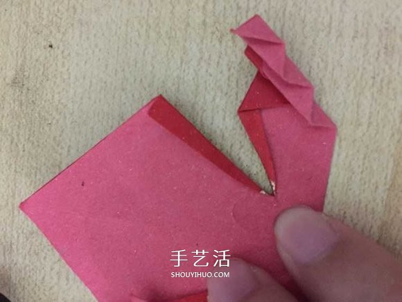 简易折纸枫叶的教程 红包纸折枫叶折法图解(图5)